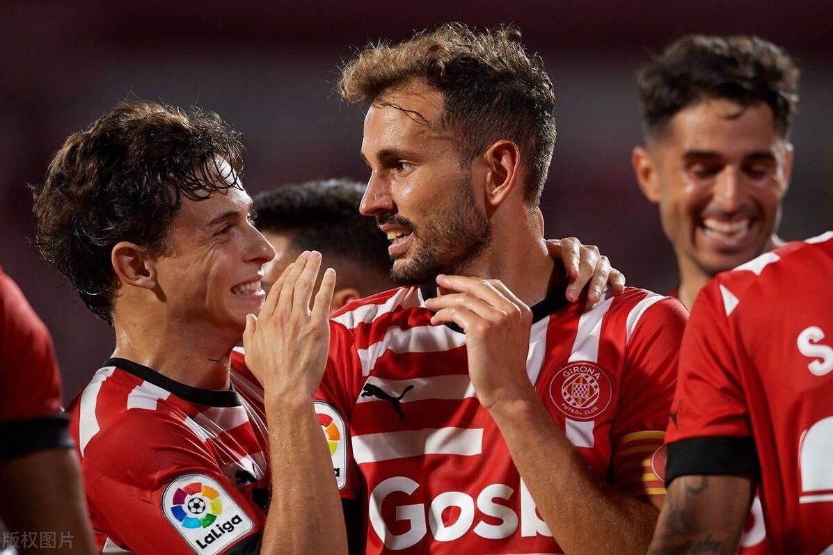 西甲保级生死对决:埃尔切主场死守生机,赫罗纳客场破局求生